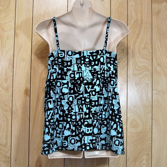 mblm Blue and Black Font Wrap Top - Picture 5 of 9
